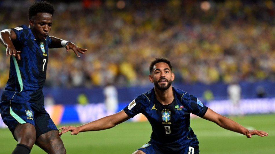 Brasil elimina Haiti (3-0) e lidera Grupo C da Copa do Mundo
