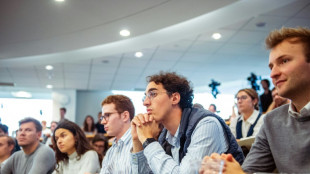 EUA emite 20% menos vistos de estudante em rela&ccedil;&atilde;o ao ano passado