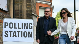 Elections britanniques: Starmer exclut de d&eacute;missionner malgr&eacute; des r&eacute;sultats "douloureux" et l'ascension de Reform UK