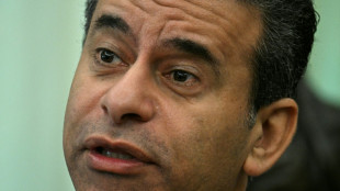 Trump announces departure of food and drug regulation chief