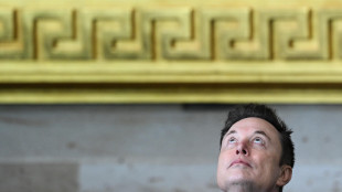 Musk sfida OpenAi, SpaceX investe due miliardi in xAI