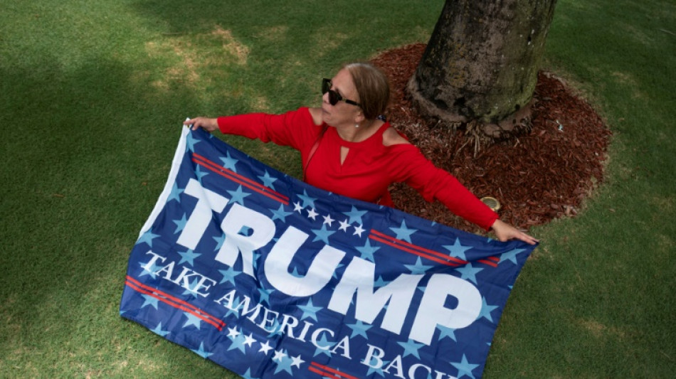 Trump, una v&iacute;ctima pol&iacute;tica para clientes del restaurante cubano que visit&oacute; en Miami