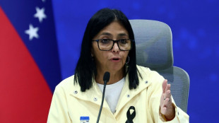 Gobierno de Venezuela y opositores anuncian un plan de "fortalecimiento de la democracia"