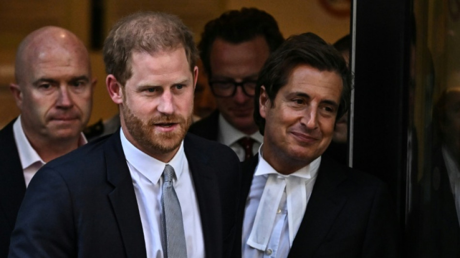 Prozess um Klage von Prinz Harry gegen Boulevardmedien verz&ouml;gert
