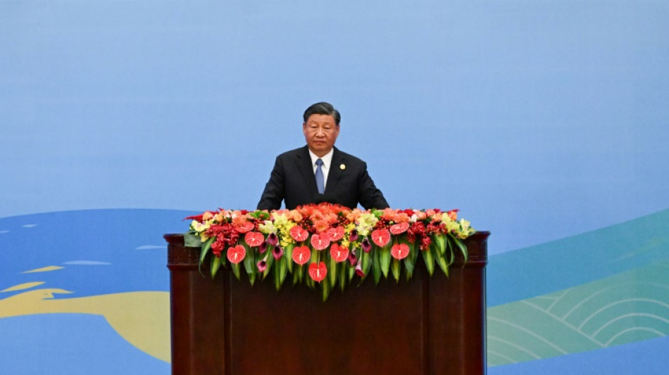 Xi Jinping fustige la "coercition &eacute;conomique" et la "confrontation de blocs"