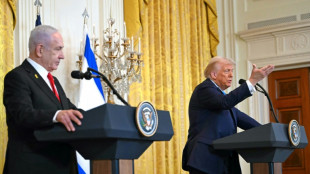 Netanyahu regala a Trump un bíper de oro, en un guiño a una operación contra Hezbolá