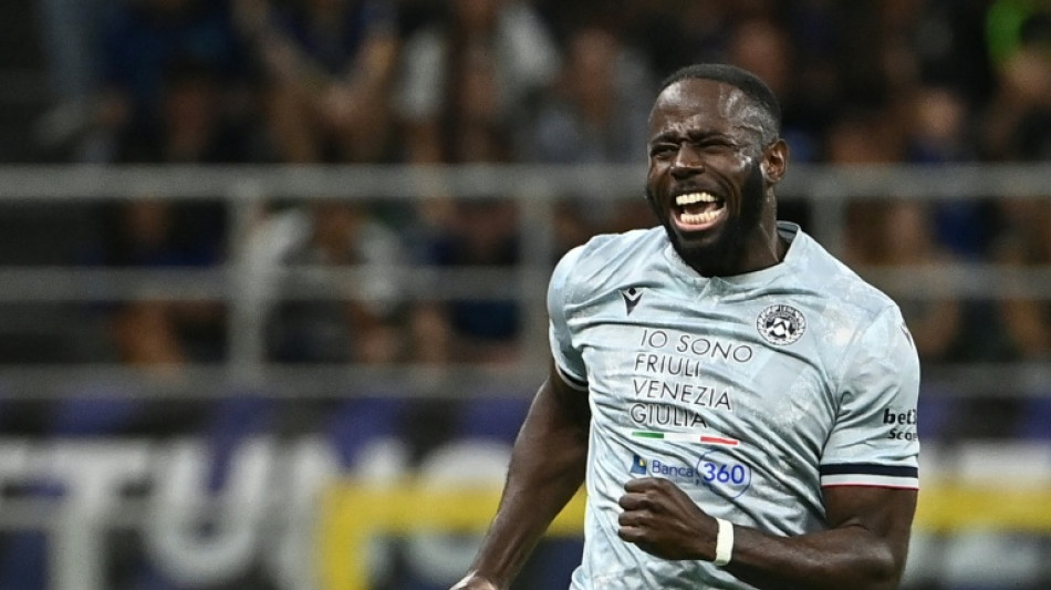 El ingl&eacute;s Keinan Davis denuncia un insulto racista en un partido de la Serie A