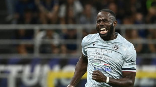 El ingl&eacute;s Keinan Davis denuncia un insulto racista en un partido de la Serie A