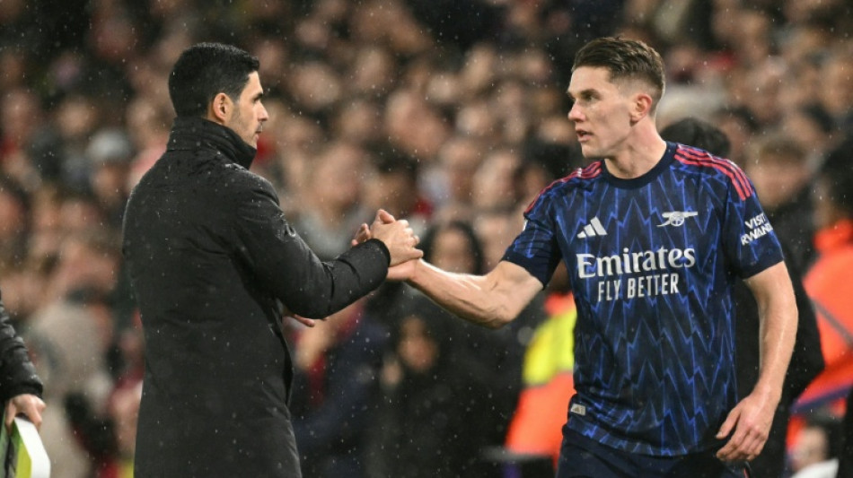 Angleterre: Arsenal en patron, Chelsea &agrave; r&eacute;action, Konat&eacute; plein d'&eacute;motions