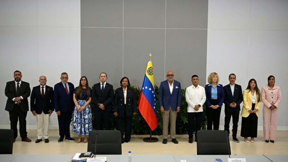 Venezuela: pouvoir et opposition autour de la m&ecirc;me table en vue d'une transition