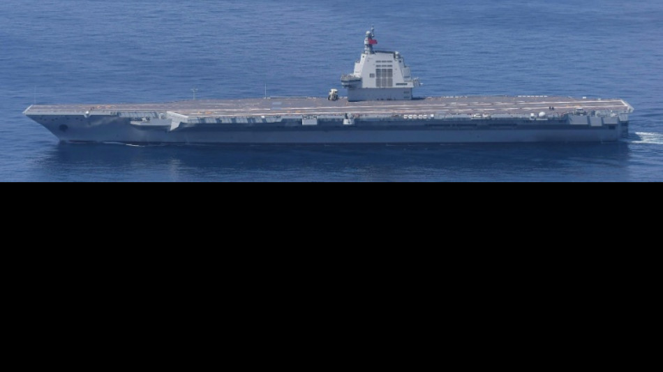 China acelera moderniza&ccedil;&atilde;o militar com terceiro porta-avi&otilde;es