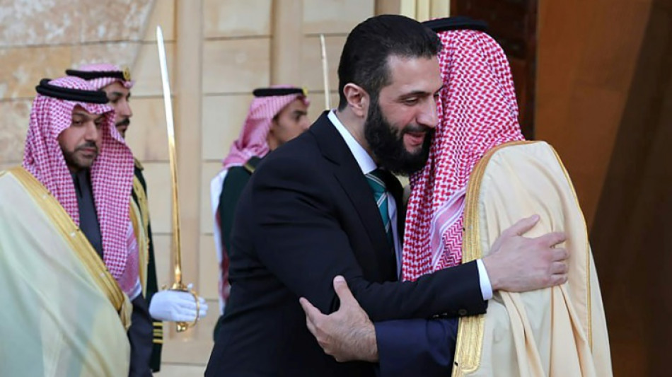 El presidente sirio afirma que Arabia Saudita expresó una "voluntad real" de ayudar en la reconstrucción