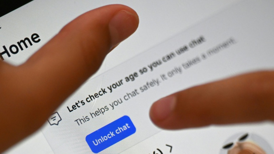 Austr&aacute;lia obriga sites pornogr&aacute;ficos a bloquear acesso de menores de 18 anos a partir de segunda-feira