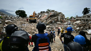 Esperan&ccedil;a de sobreviventes se apaga na Venezuela, que decreta sete dias de luto por terremotos