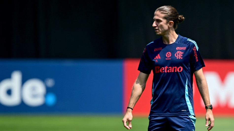 '&Eacute; um privil&eacute;gio', diz Filipe Lu&iacute;s ao voltar como t&eacute;cnico &agrave; final da Libertadores