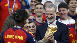 Mondiali: la Spagna da re Felipe, 'epico, un privilegio festeggiare con voi'