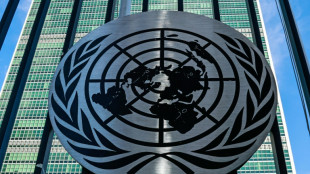 Who are the six candidates vying to lead the UN?