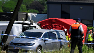 Un car scolaire percut&eacute; par un train en Belgique, quatre morts dont deux enfants