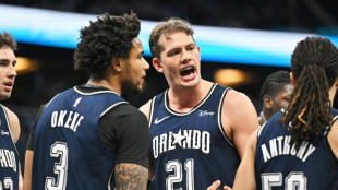 Klare Niederlage f&uuml;r Moritz Wagner und Orlando gegen Embiid