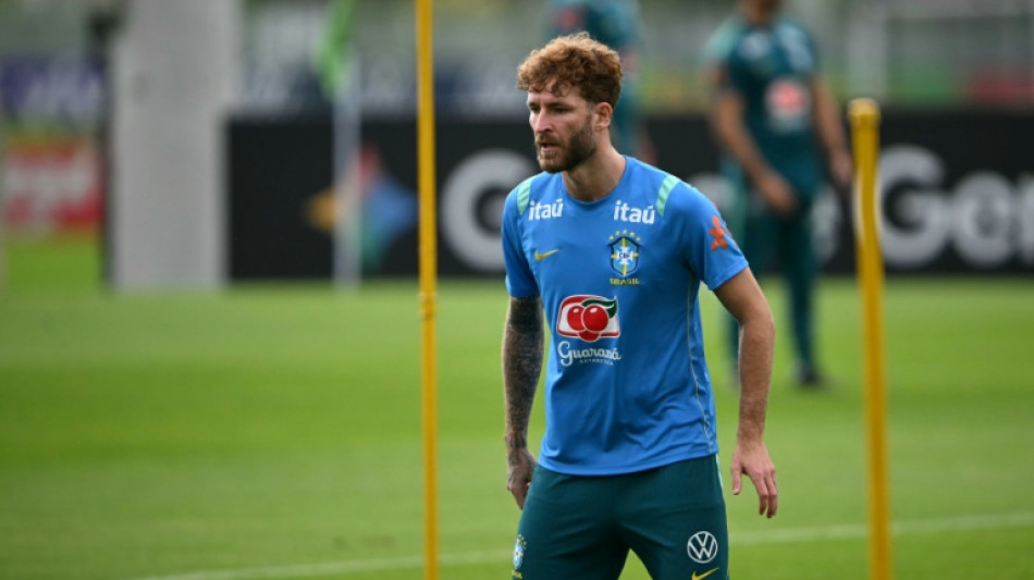 Brasil testa alternativas defensivas contra o Panam&aacute;, pen&uacute;ltimo amistoso de prepara&ccedil;&atilde;o para Copa