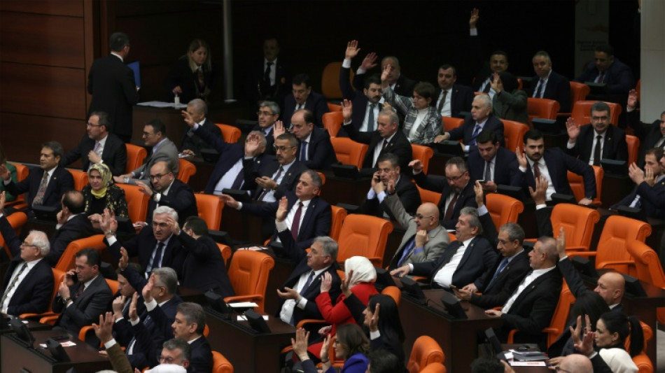Turquía prepara una ley sobre "agentes de influencia"