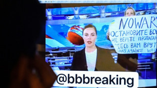 Journalistin Owsjannikowa nennt ihre R&uuml;ckkehr nach Moskau "Russisch Roulette"