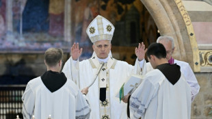 El papa se re&uacute;ne con j&oacute;venes europeos en su visita a As&iacute;s