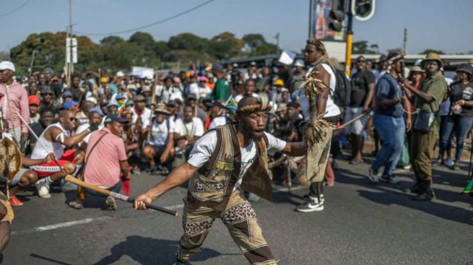 South Africa vows firm response to anti-migrant violence 