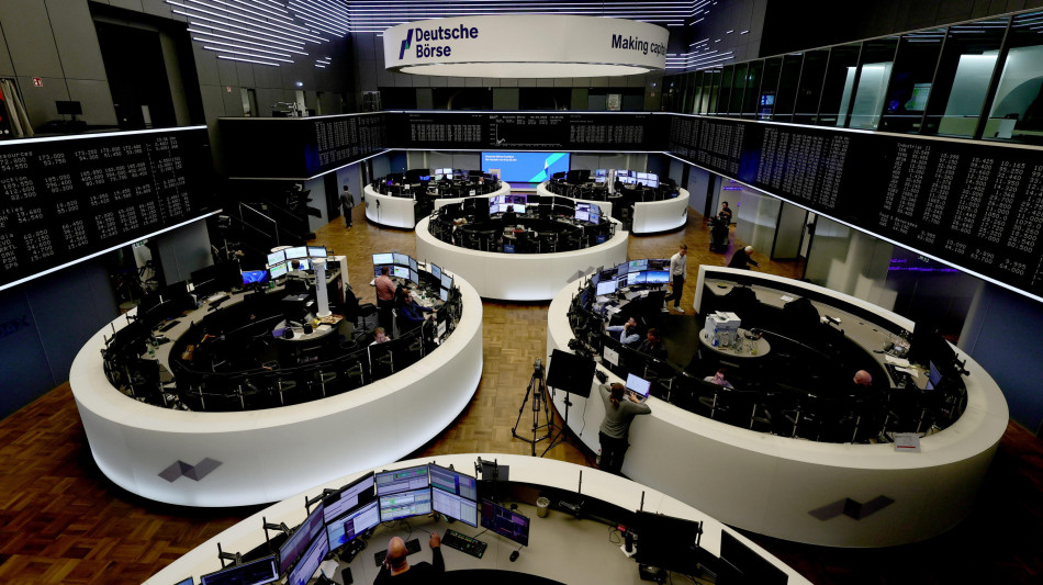 Borsa: l'Europa prende slancio, Milano +1,4%