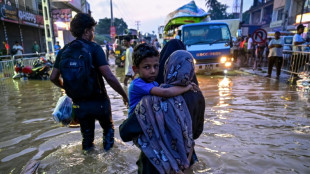 Inondations au Sri Lanka: la stupeur des villageois &eacute;vacu&eacute;s du nord de Colombo