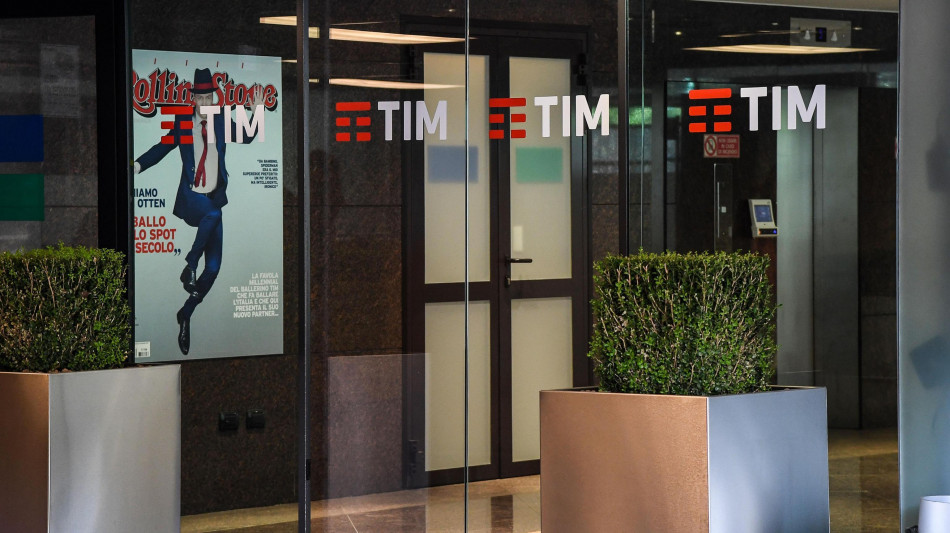 Davide Leone, da Tim operazione 'market friendly'