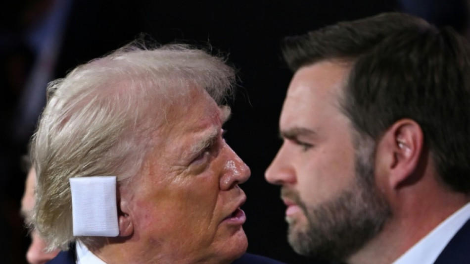Le colistier de Trump entre en sc&egrave;ne