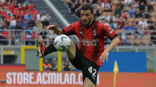 Florenzi si ritira, "il pallone sar&agrave; sempre parte di me"
