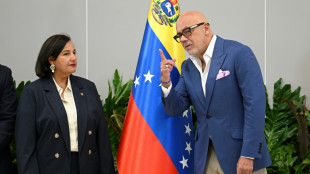 Governo e oposi&ccedil;&atilde;o iniciam di&aacute;logo com vistas a uma transi&ccedil;&atilde;o pol&iacute;tica na Venezuela