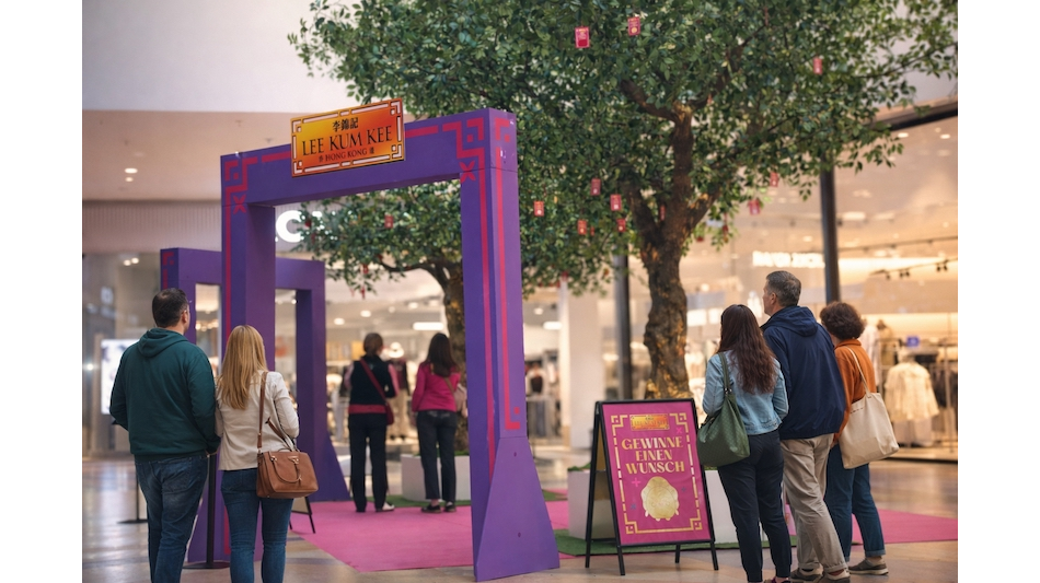 Lee Kum Kee: Gro&szlig;er Erfolg mit Wunschbaum-Aktion zum chinesischen Neujahrsfest im ALEXA Berlin